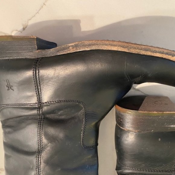 SOLD - Frye Melissa Button riding boots, sz 8/8.5 - Picture 3 of 4